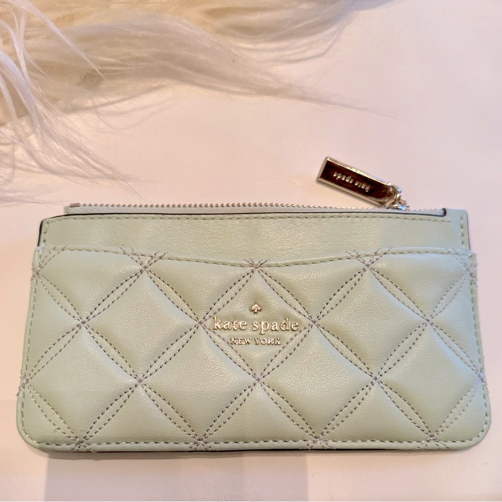 Kate Spade Wristlet Wallet.